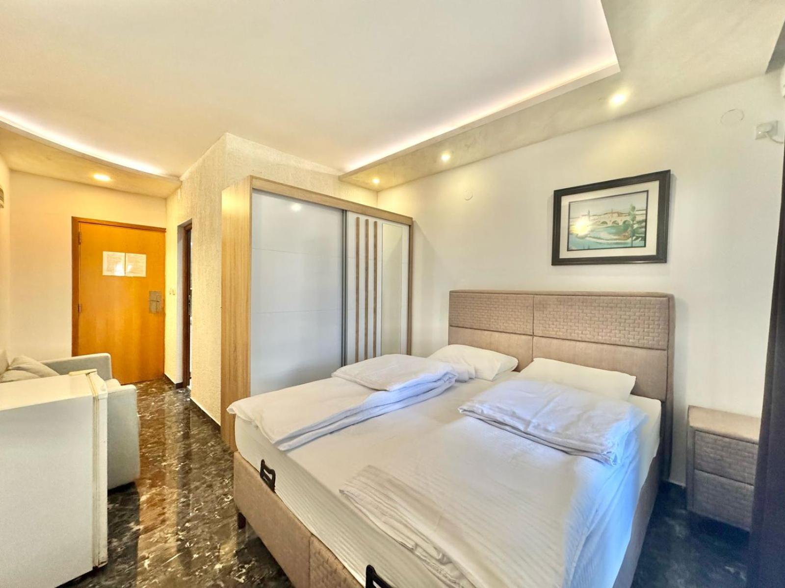 Beachfront Hotel Palma - Jaz ブドヴァ エクステリア 写真